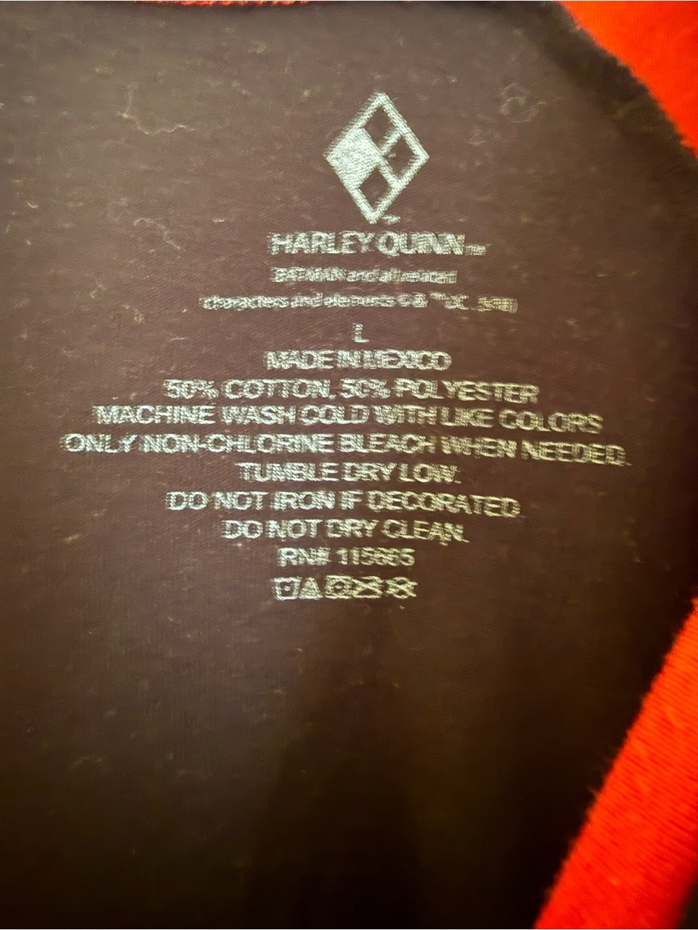 Harley Quinn 3/4 Sleeve Raglan Red and Black Colorblock Top - Picture 7 of 7